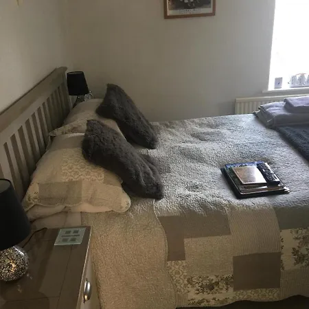 Konukevi Ivy Bank 4*